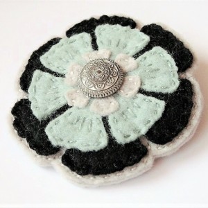 Drugi trojaczek - miętowo-czarny szaraczek