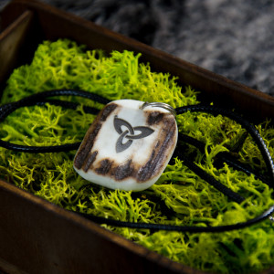 Amulet  Wikingów,Wisiorek z poroża ,Ochrona Wikinga