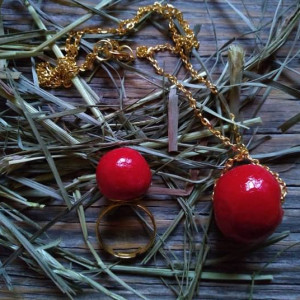 Wisior i pierścionek