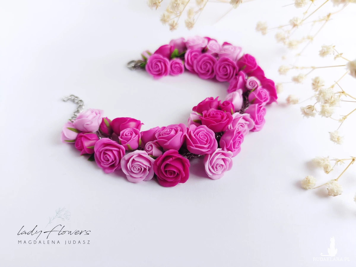 Bransoletka z różami