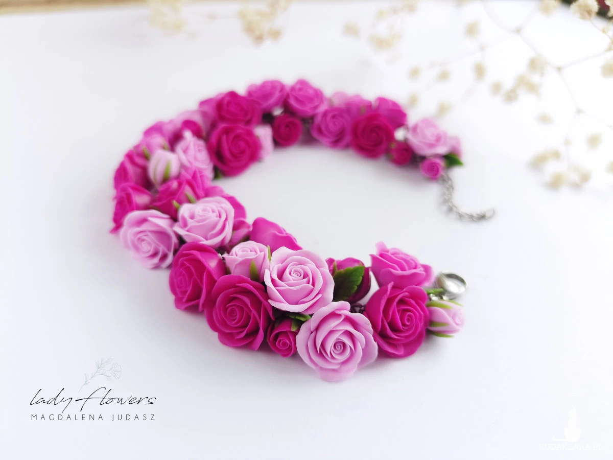 Bransoletka z różami