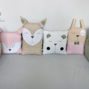 Ochraniacz modułowy do łóżeczka dziecięcego, zwierzątka beż-róż-oliwka