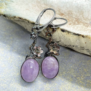 Srebrne kolczyki z ametystami w kwiatach a844