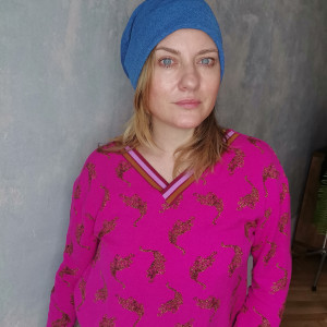 Czapka niebieska  smerfetka unisex