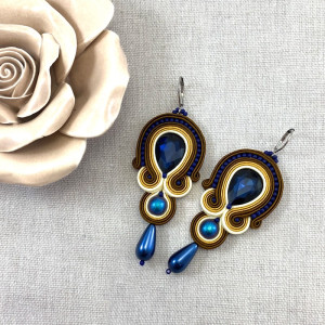 KOLCZYKI SUTASZ W KOLORACH GRANATU I KAWY