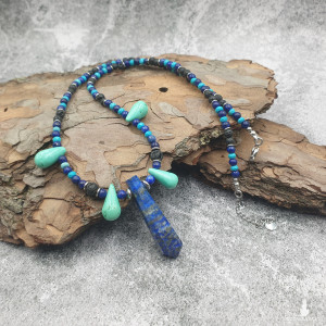 Etniczny naszyjnik - lapis-lazuli, lawa, magnezyt