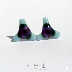 Wiatraczki w jasnym turkusie i fiolecie