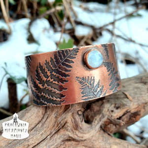 PAPROTKA miedziana bransoletka, leśna miedziana bransoletka  z kamieniem księżycowym,magia lasu
