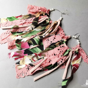 Kolczyki  kwiaty materiał