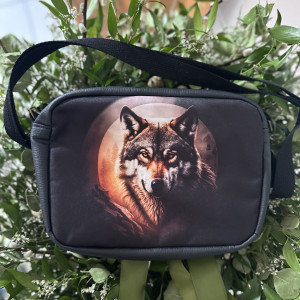 Torba z wilkiem mała listonoszka na ramię głowa wilka czarna