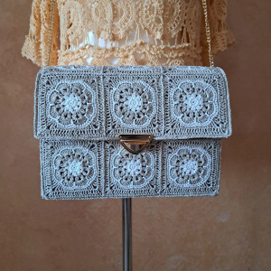 Torebka z kwadratów