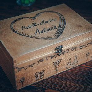 Skrzynka / Pudełko Skarbów Dla Dziecka - Urodziny Prezent PERSONALIZOWANA