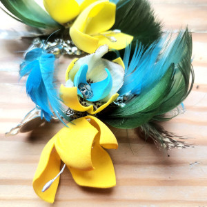 Klipsy z kwiaty  pióra lekkie