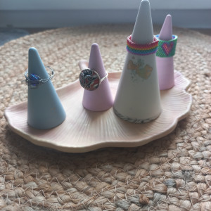 Stożki ekspozytor stojak na pierścionki