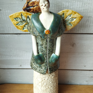 Anioł w płaszczyku