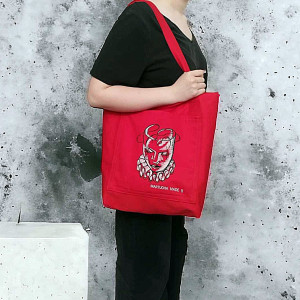 Duża bawełniana shopperka z kieszeniami i haftem