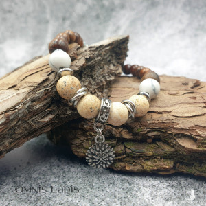 Bransoletka etno/boho/orient - drewno, howlit, jaspis, chryzantema