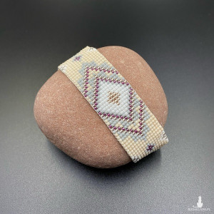 KORALIKOWA BRANSOLETKA TKANA NA KROŚNIE #622