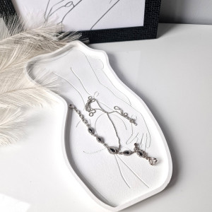 Taca dekoracyjna wzór kobiety No 1