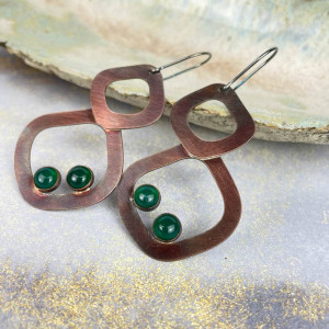 Miedziane kolczyki z agatami c1081