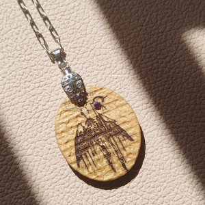 Wisiorek "Karkanosh Spirit" z ametystem i łańcuszkiem ze stali chirurgicznej