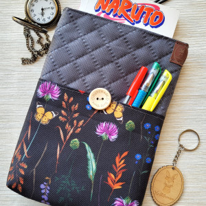 Etui na czytnik: kwiaty (M: 15x21 cm)
