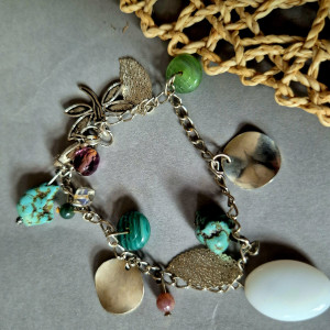 Bransoletka boho na ręke