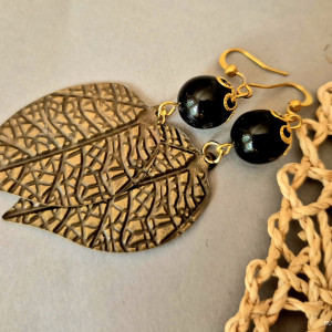 Kolczyki  etno  liscie leciutkie