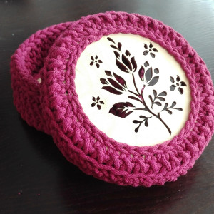 Koszyczek w malinowym kolorze