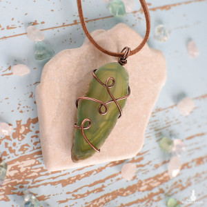 Wisior agat plaster zawijasy surowy rustykalny kamień naturalny antyczna miedź