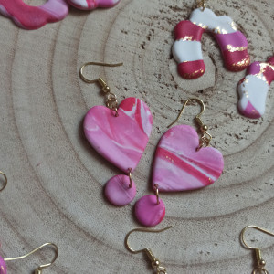 Kolczyki wykrzykniki serca