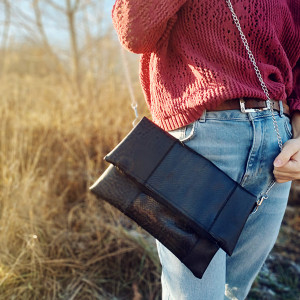 Składana patchworkowa czarna kopertówka