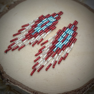 Ticala - etniczne czerwone kolczyki z koralików