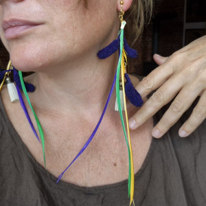 Klipsy piora pompony lekkie dlugie