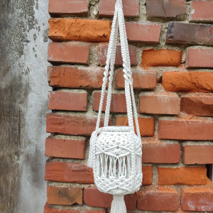 Zwisający lampion w Stylu Boho wykonany metodą makramy