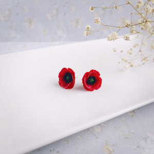 Kolczyki z kwiatami maku
