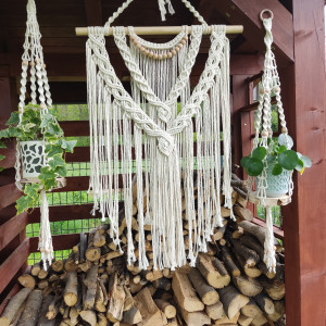 Makrama w stylu Boho z drewnianymi koralikami