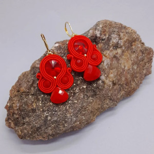 Kolczyki sutaszowe sutasz/soutache czerwone z kryształkami 046/24