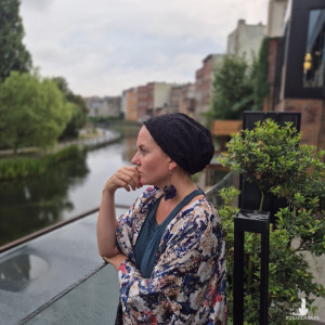 Czapka codzienna koronkowa czarna