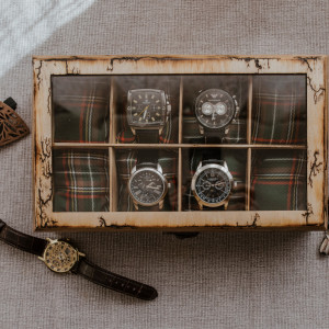 Pudełko na zegarki, bransoletki i łańcuszki, Drewniane na zegarki, bransoletki i łańcuszki