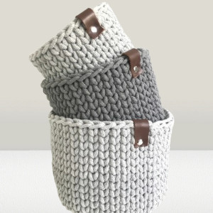 Koszyk 17x14cm,kosz do  przechowywania,z paskiem skórzanym.