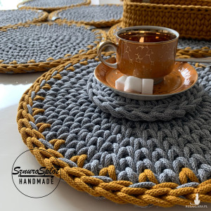 Podkładki dwukolorowe 33 cm