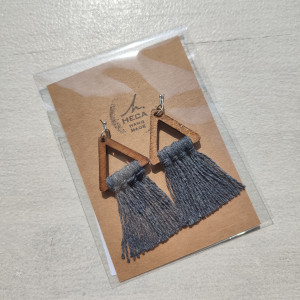 Kolczyki boho makrama wiszące lekkie - SZARO-BRĄZOWE TRÓJKĄTY