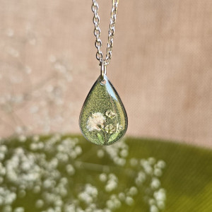 Srebrna zawieszka srebrny wisiorek kwiat naszyjnik żywica z żywicy kwiaty z kwiatami zielone brokatowe