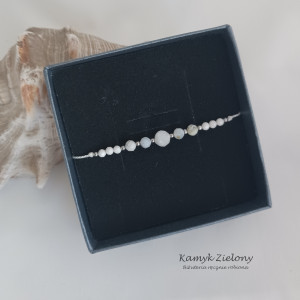 Bransoletka z kamieni naturalnych - howlit biały, opal żółty, kamień księżycowy