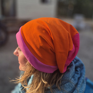 Czapka codzienna uniwersalna pomarańczowo rozowa