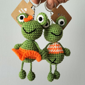 Komplet breloków, żabki, zawieszki