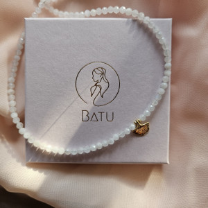 Naszyjnik z kamieni chalcedonu