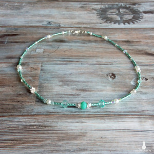 Delikatny naszyjnik,  celebrytka,  korale,  biżuteria damska