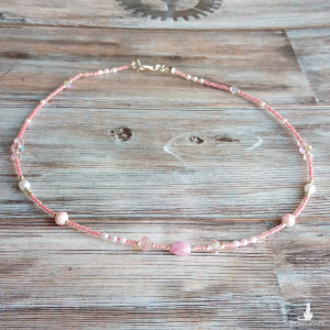 Delikatny naszyjnik,  celebrytka,  korale,  biżuteria damska